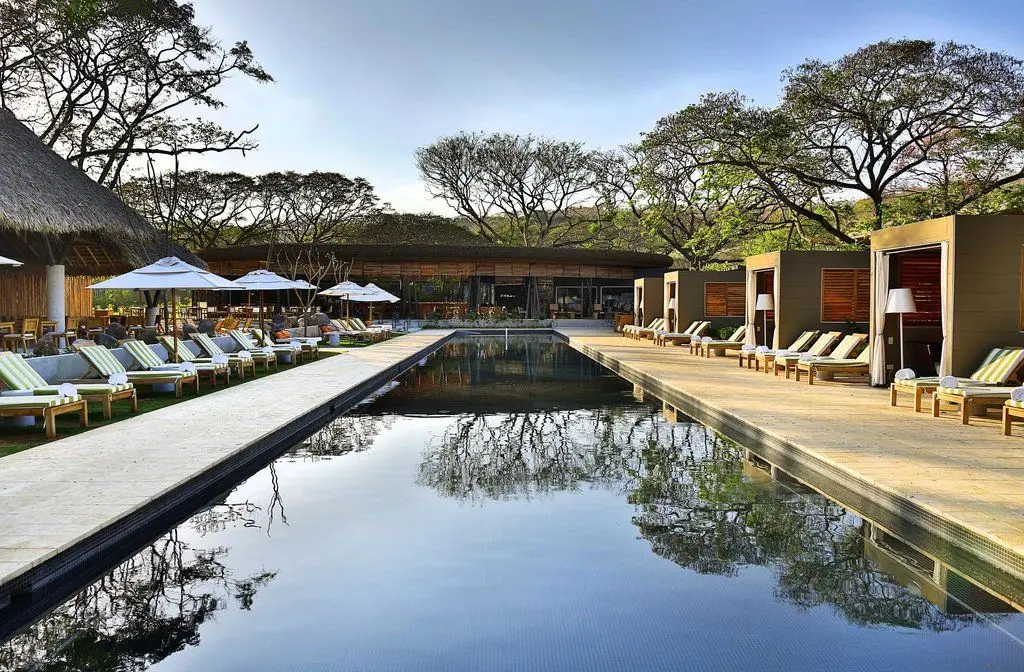 Shuttle to El Mangroove, Autograph Collection – Papagayo